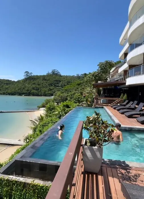 Caixa D'aço Exclusive Hotel-1